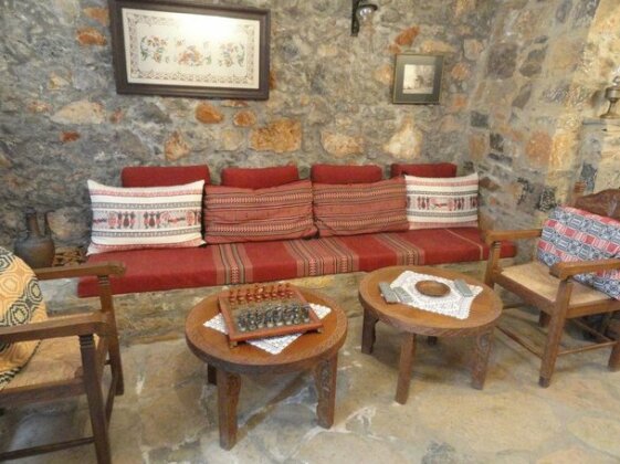 Zeus House - Photo4