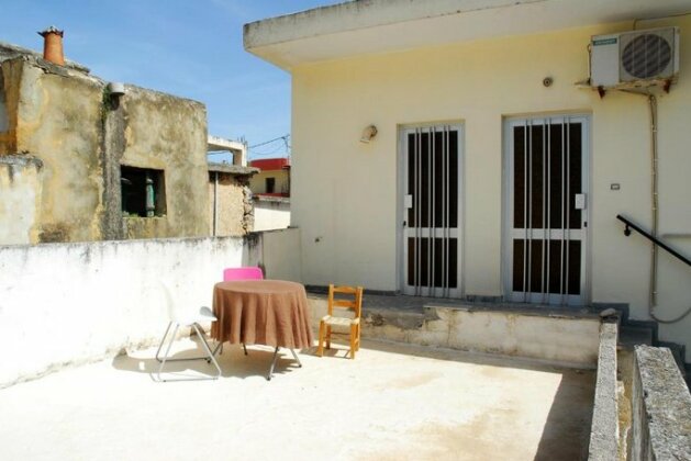 Ziros Apartments