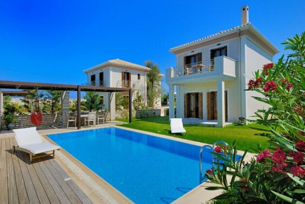 Aeriko Homes of Distinction - Photo3