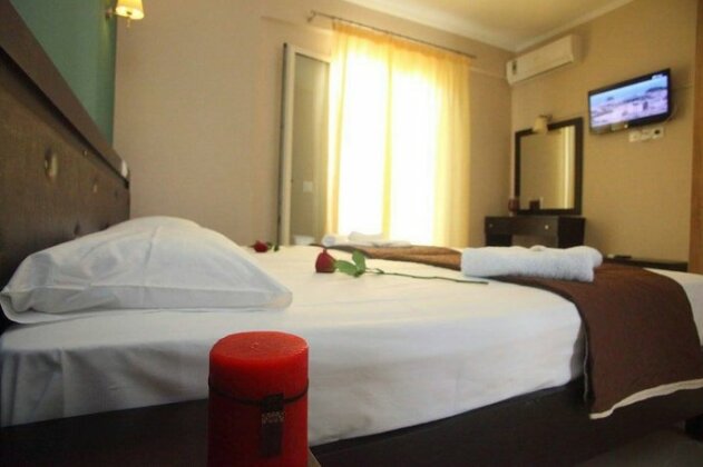 Aggelina - Photo3