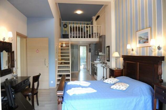 Agnadi Suites - Photo4