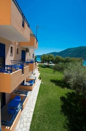 Akroyiali Resort