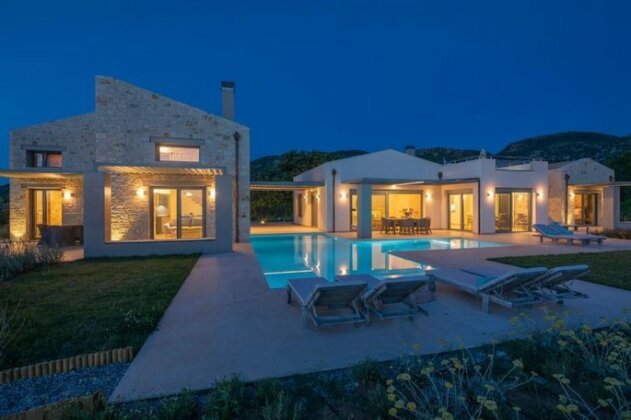 AlessiaLuxuryVillas