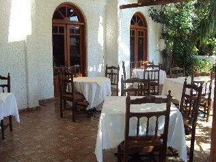 Alexandros B Nikiana - Photo5