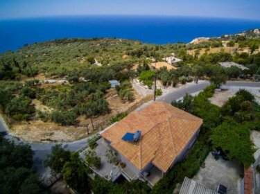 Aloni Studios & Apartments