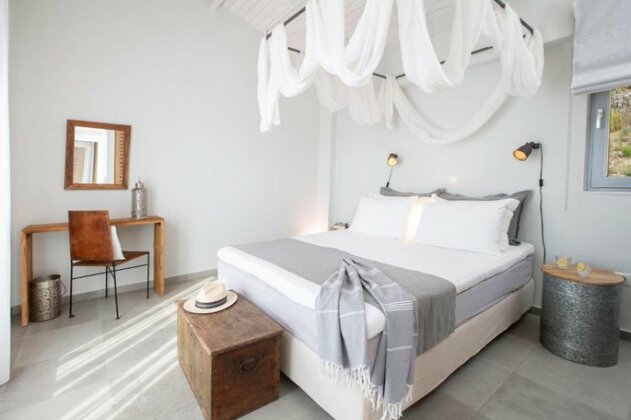Anemos Luxury Villas - Photo5