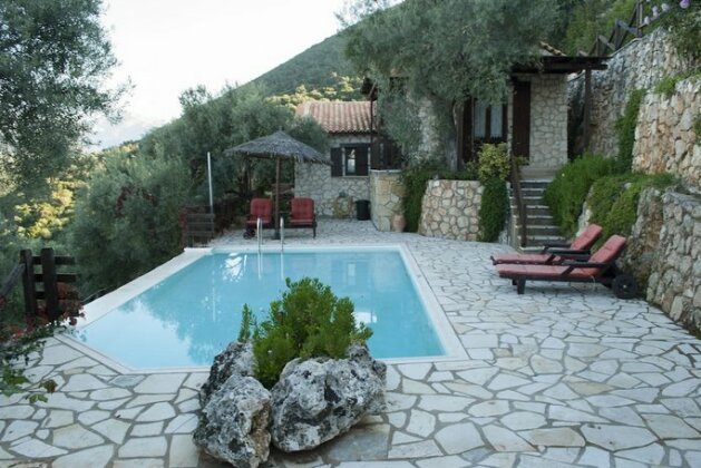 Arethousa Villas - Photo2