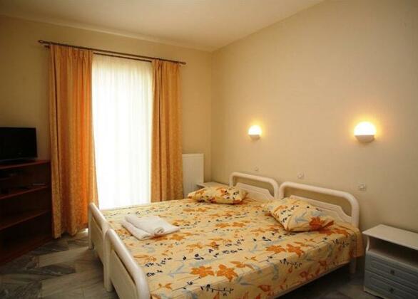 Aris Villas - Photo2