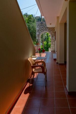 Averto - Photo3