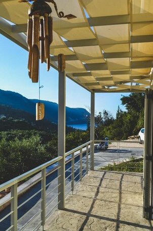 Avhouses - Photo2