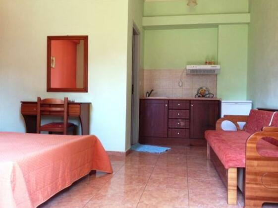 Bayside Apartments Lefkada - Photo2