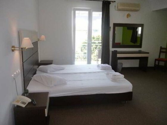 Belair Hotel - Photo2