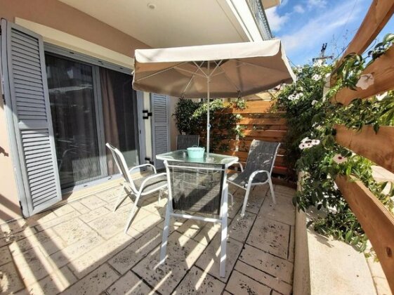 Celeni Apartments - Photo3