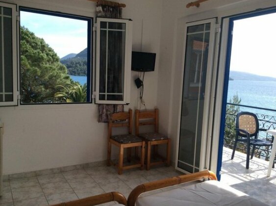 Christiana Lefkada - Photo5