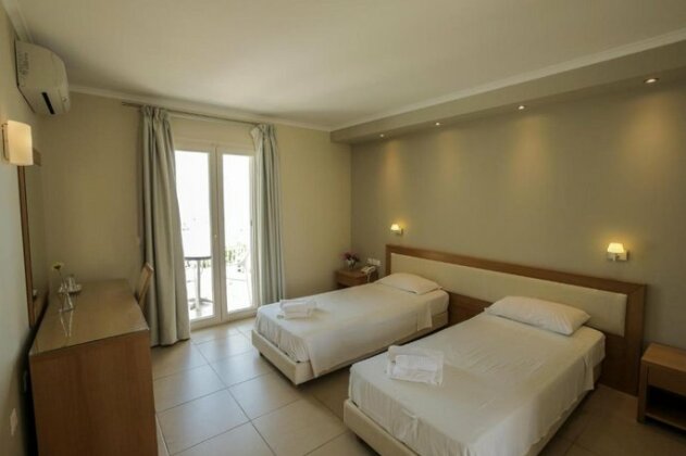 Cosmos Hotel Lefkada - Photo3