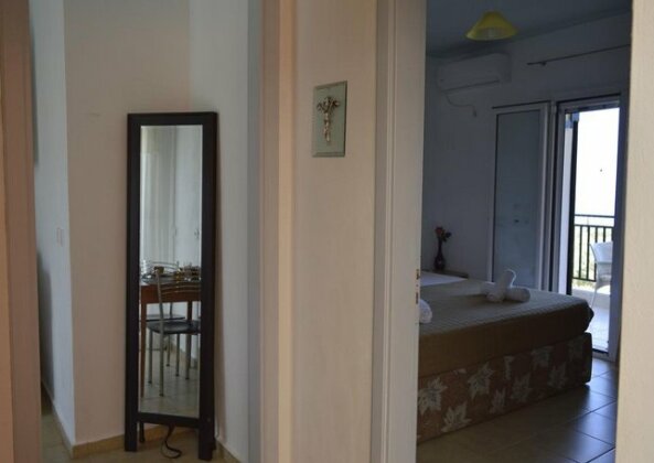 Despoina Rooms - Photo4