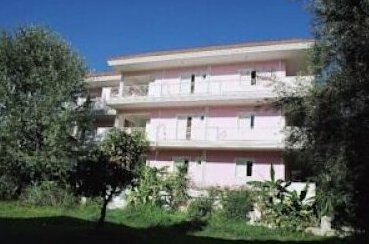 Dionysos Studios Apartments