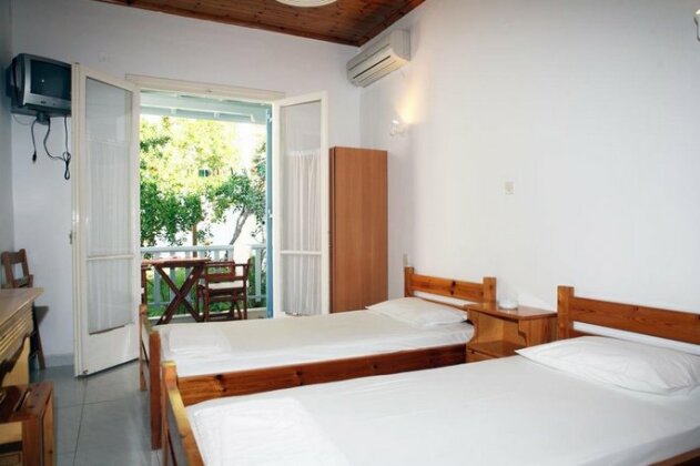 Elena Rooms Lefkada - Photo5