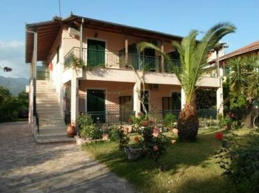 Eleni's House Lefkada