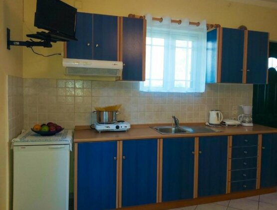 Eleni's Studios Lefkada - Photo3