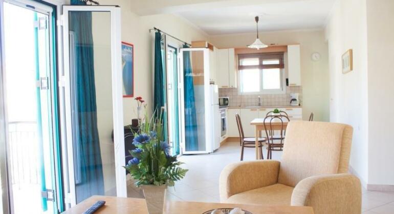 Elias Apartments - Photo3