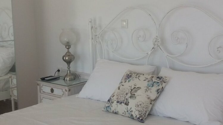 Estate Dafnopanagia - Photo2