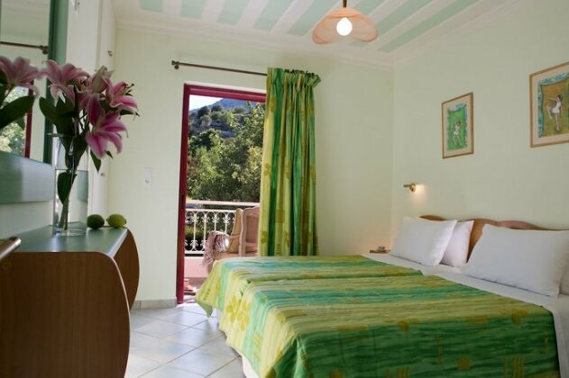 Exanthia Villas - Photo5