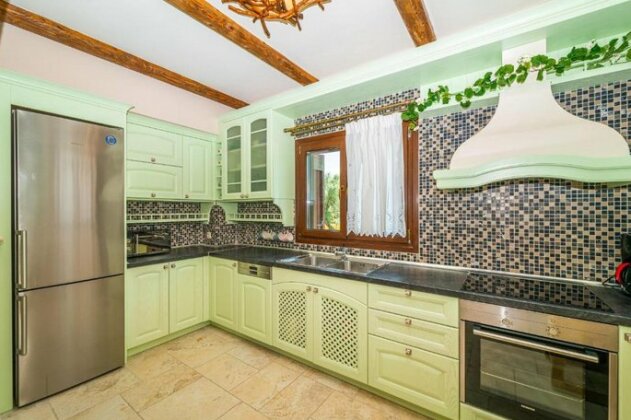 Fairytale Villa - Photo5