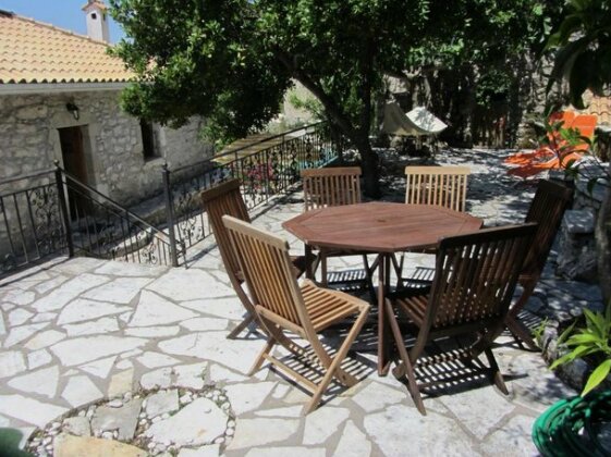 Falcon Crest Villa - Photo3