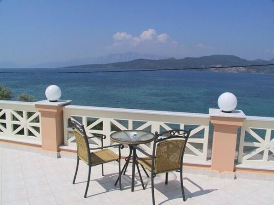 Florena Hotel - Photo2