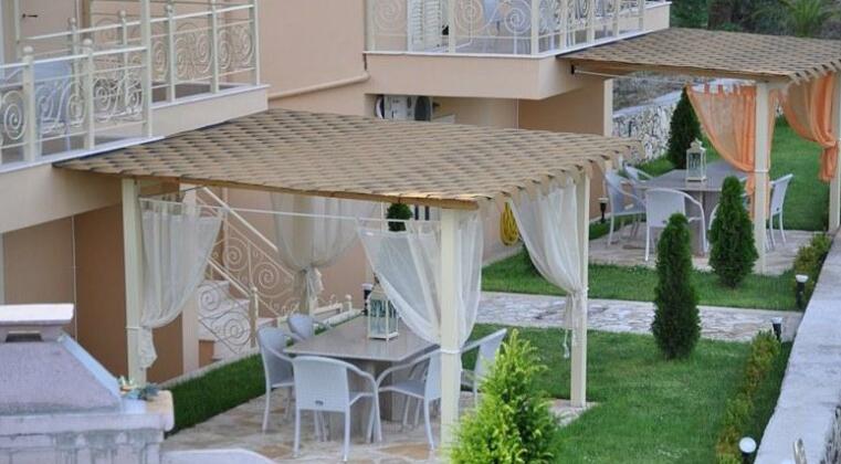 Gea Villas - Photo2