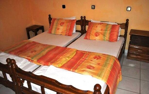 Gregory's Apartments - Photo2