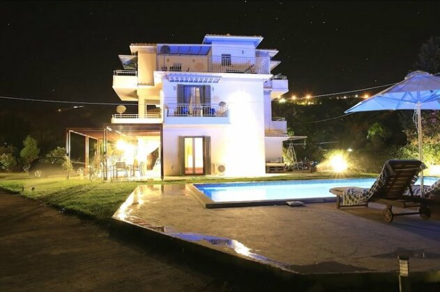 HiEnd Beach Villa