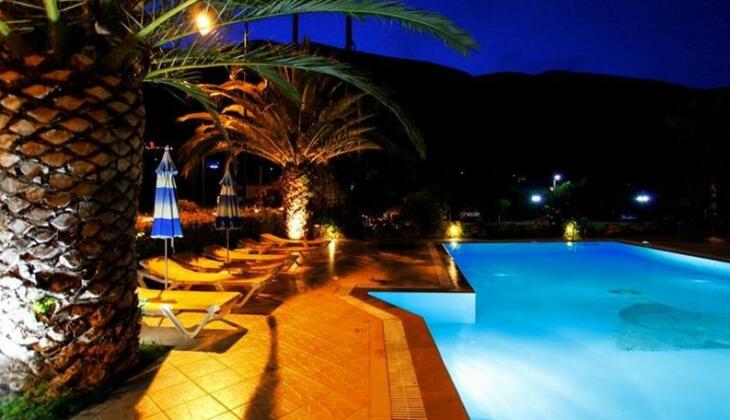Hotel Odeon Lefkada - Photo3