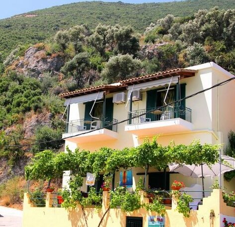 Ilios studios Vasiliki Lefkada - Photo2