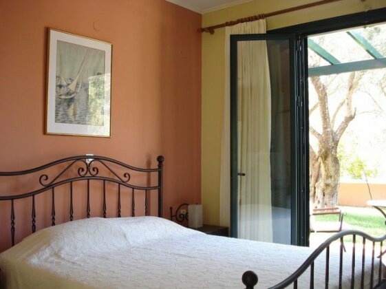 Ionian Breeze Studios - Photo3