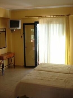 Ionian Breeze Studios - Photo4