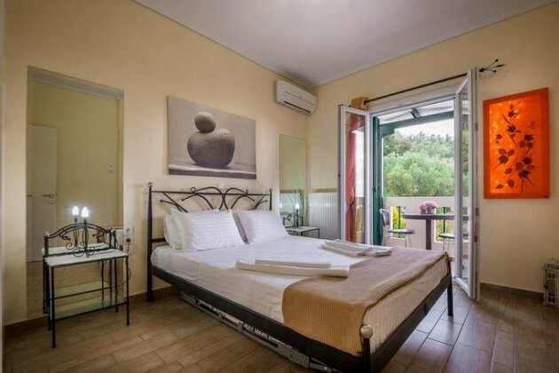 Ionian Villas - Photo4