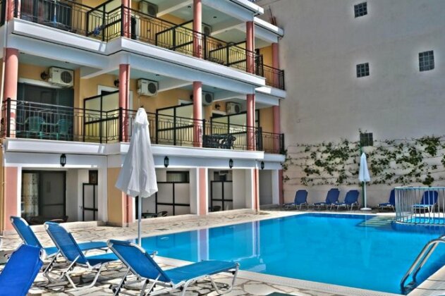 Ionion Apartments & Studios - Photo3