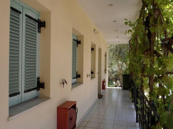 Katerina Vergini Apartments - Photo4