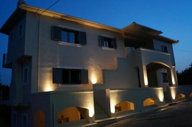 Lagkada Suites