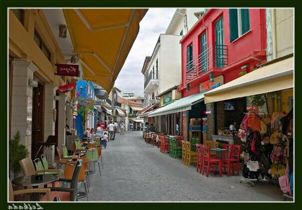 Lefkas Lovely Home - Photo3