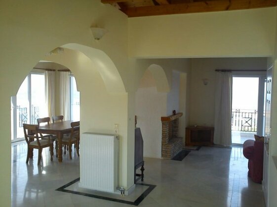 Luxurious villa amazing views with private pool - Photo3