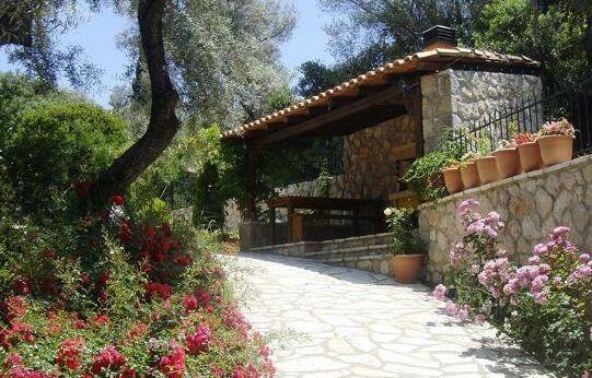 Philippos Hotel Apartments - Photo3