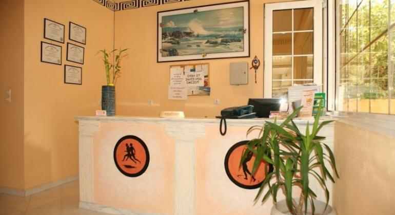 Polyxenis Rooms - Photo2