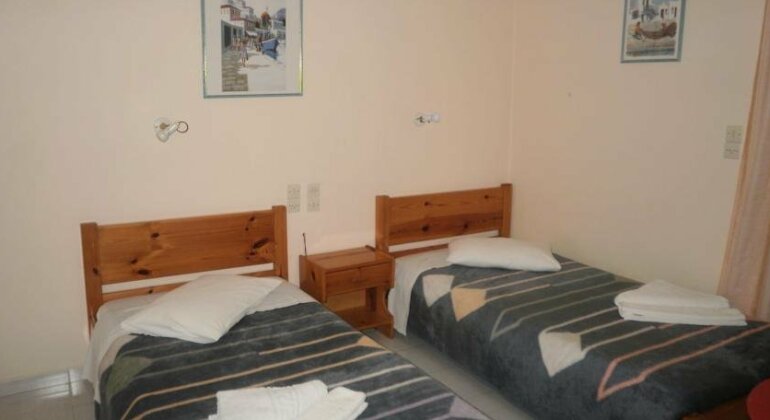 Polyxenis Rooms - Photo5