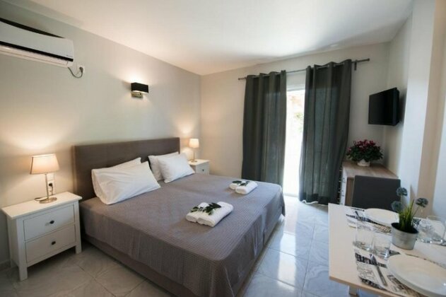 Regalo Apartments