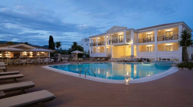 Royal Nidri Hotel & Apartments - Photo2
