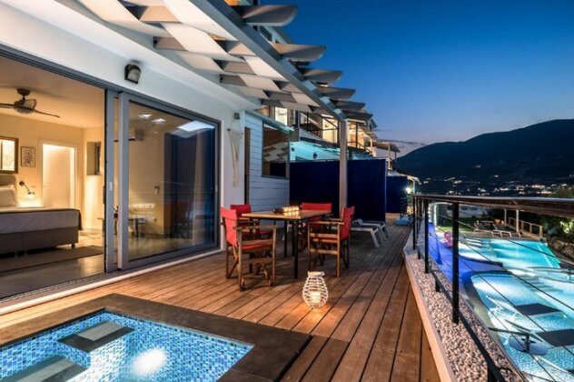 Sappho Boutique Suites - Photo2