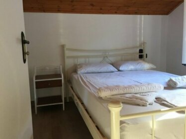 Seaview Traditional Attic